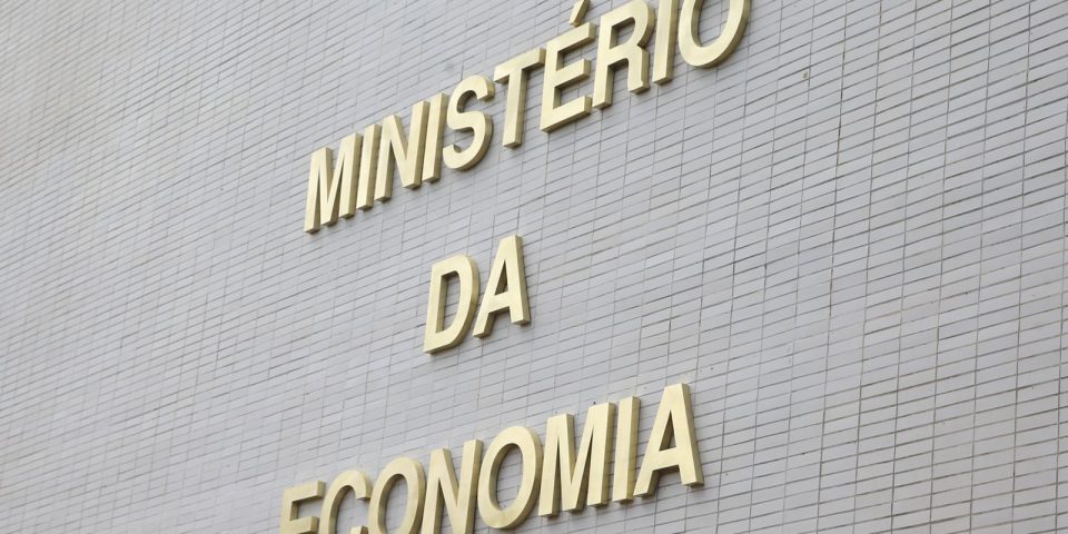 fachada do ministerio da economia2402221041
