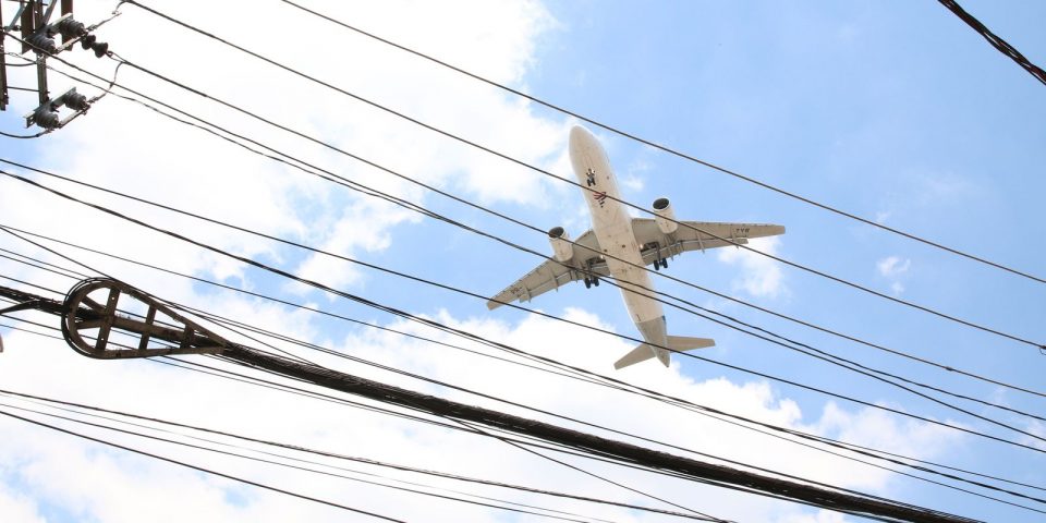 aviao da latam bairro de jabaquara.221020214301