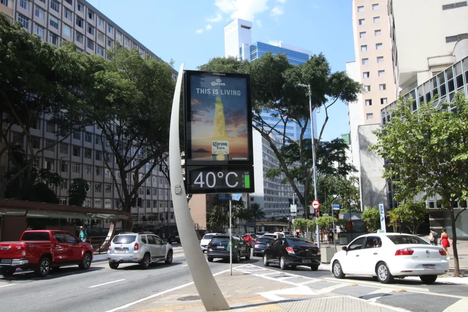 Capa Onda de calor Brasil ja passa mais de 50 dias ao ano sob altas temperaturas